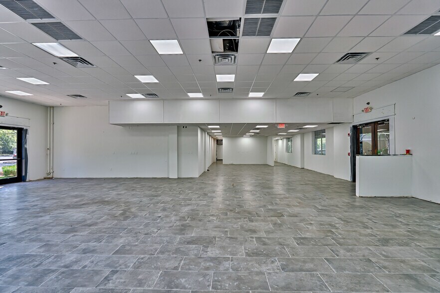 More Photos Of 3780 NW 24th Blvd, Gainesville Multifamily For Sale