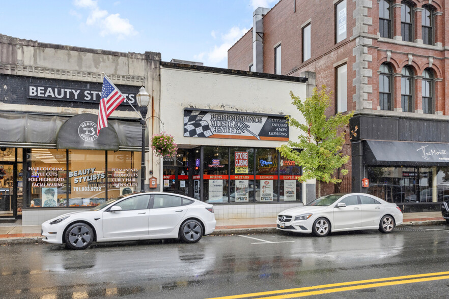 Primary Photo Of 405 Main St, Woburn Storefront For Lease