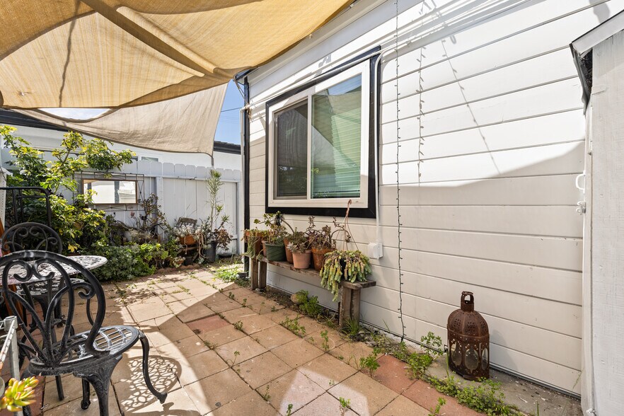 More Photos Of 4236 1/2 41st St, San Diego Multifamily For Sale