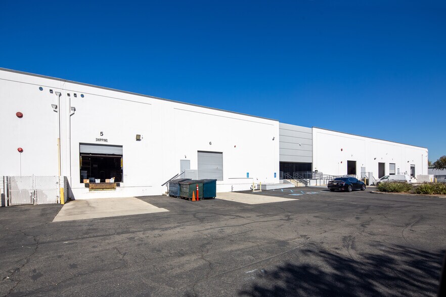 More Photos Of 20435 Tillman Ave, Carson Unknown For Lease