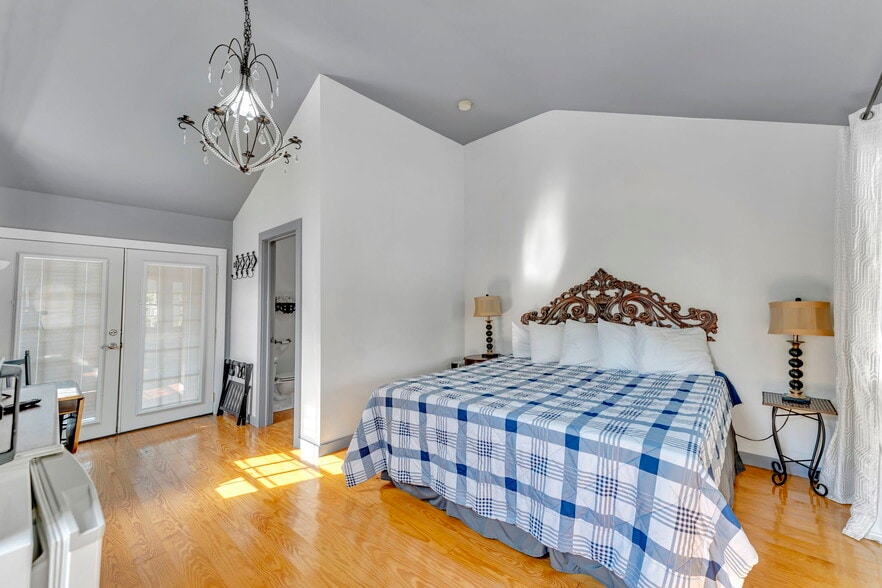 More Photos Of 7667 State Highway 80, Springfield Center Hotel For Sale