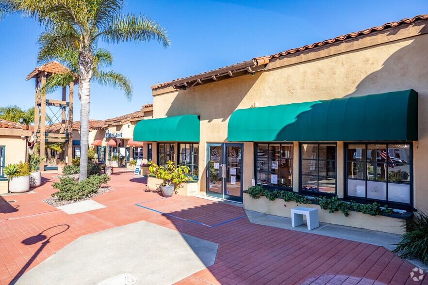 More Photos Of 16703-16781 Bernardo Center Dr, San Diego Unknown For Lease