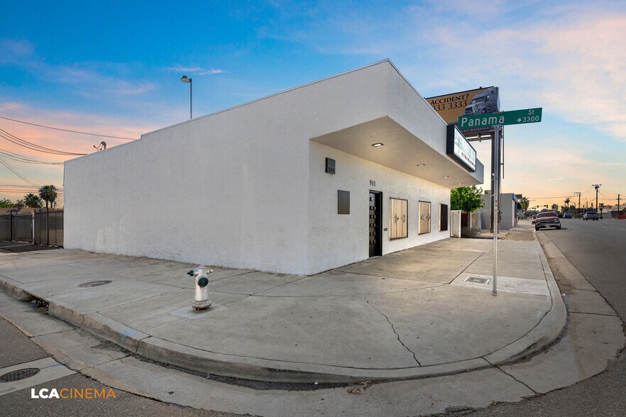 Primary Photo Of 901 34th St, Bakersfield Medical For Sale