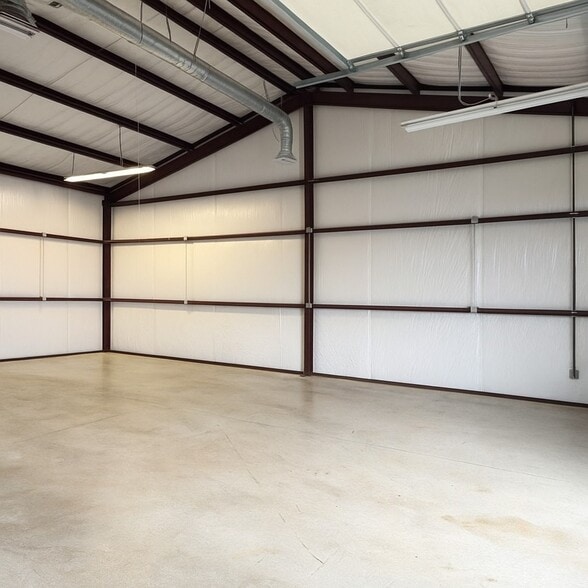 More Photos Of 1301 Forest st, Amarillo Industrial For Lease
