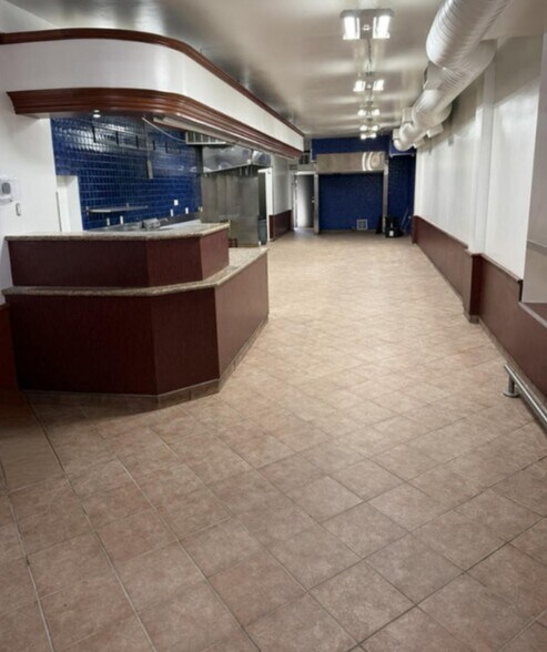 More Photos Of 3519 Bathurst St, Toronto Storefront Retail Residential For Lease