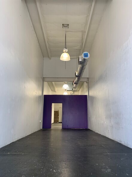 More Photos Of 7318 Melrose Ave, Los Angeles Storefront Retail Office For Sale