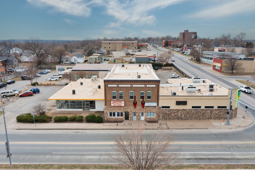 More Photos Of 2319 Vinton St, Omaha Office Residential For Sale