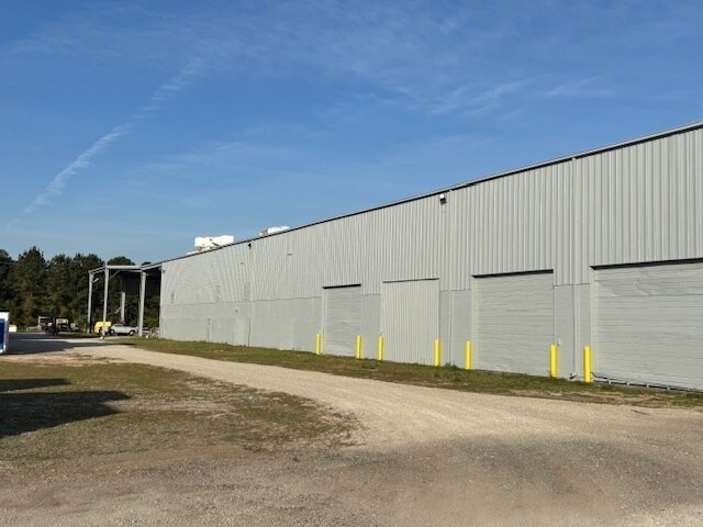 More Photos Of 370 Allied Dr, Conway Manufacturing For Lease