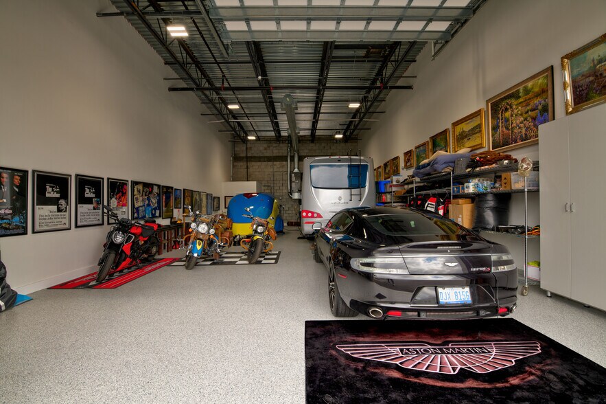 More Photos Of 7040 SE Federal Hwy, Hobe Sound Warehouse For Sale