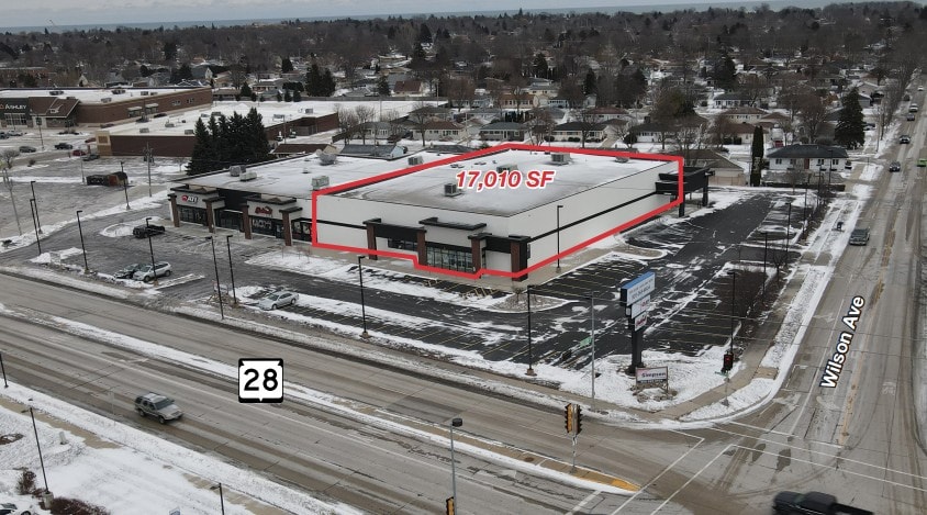 Primary Photo Of 2811-2827 S Business Dr, Sheboygan General Retail For Lease