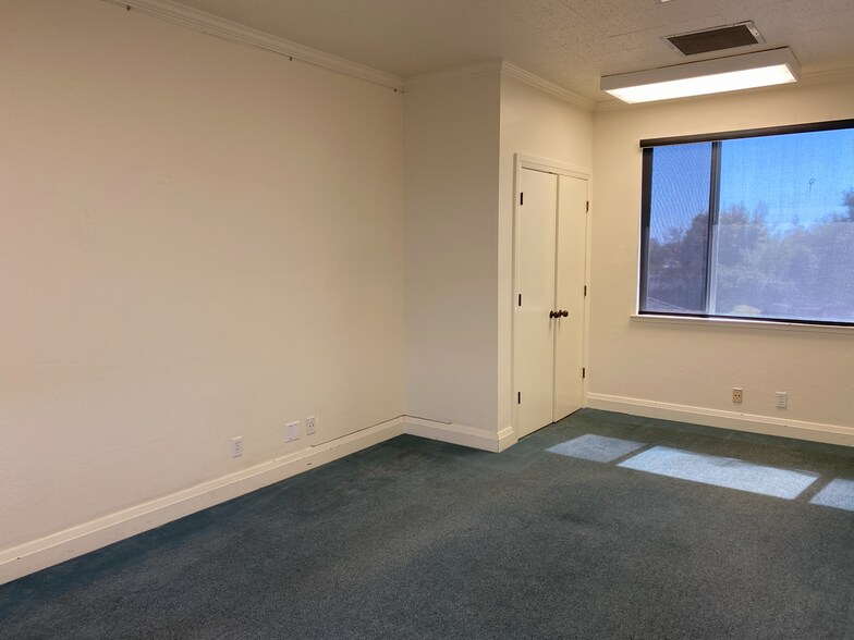 More Photos Of 9029 Soquel Ave, Santa Cruz Medical For Lease