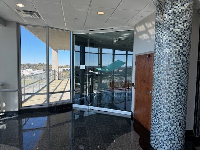 More Photos Of 5929 S Fashion Point Dr, Ogden Medical For Lease