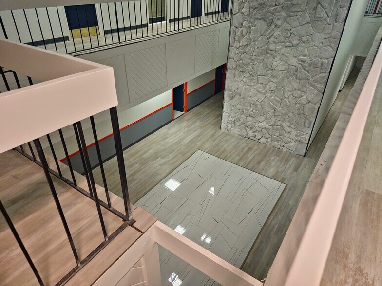 More Photos Of 4319 Covington Hwy, Decatur Medical For Lease