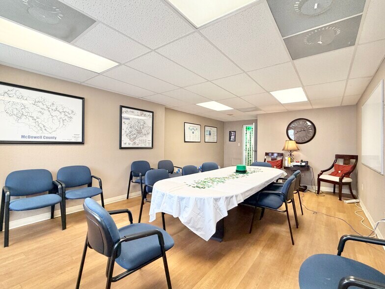 More Photos Of 1330 Mercer St, Princeton Office For Sale