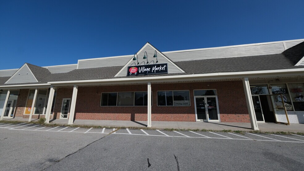 Primary Photo Of 1525-1527 Smith St, North Providence Unknown For Lease