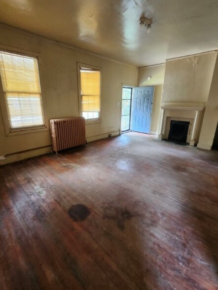 More Photos Of 2101 Rose Ave, Richmond Apartments For Sale