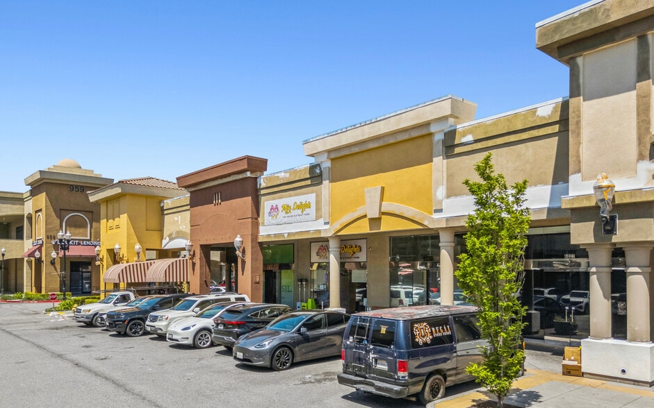 More Photos Of 969 Story Rd, San Jose General Retail For Sale