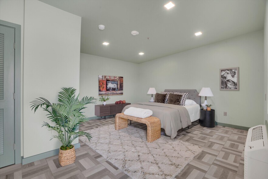 More Photos Of 640 State Highway 12, Rio Vista Hotel For Sale