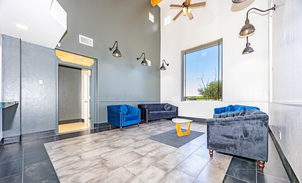 More Photos Of 3533 Canyon de Flores, Sierra Vista Medical For Lease