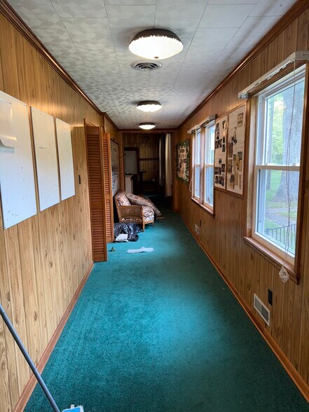 More Photos Of 121 Church rd, Clifton Forge Specialty For Sale