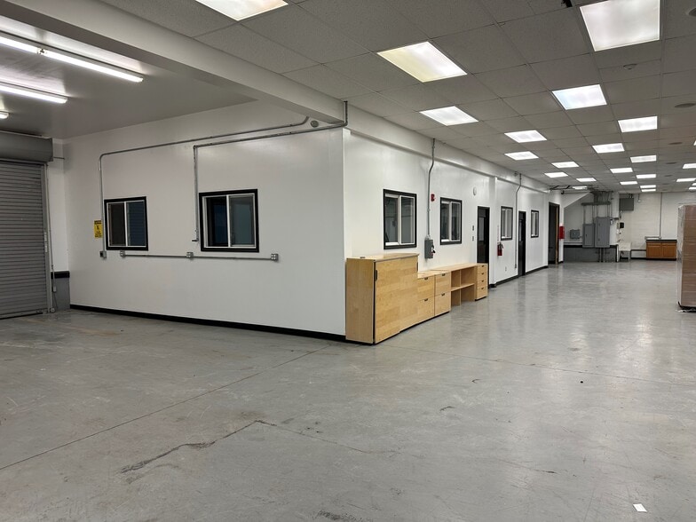 More Photos Of 1221 Hartzell St, New Haven Manufacturing For Lease