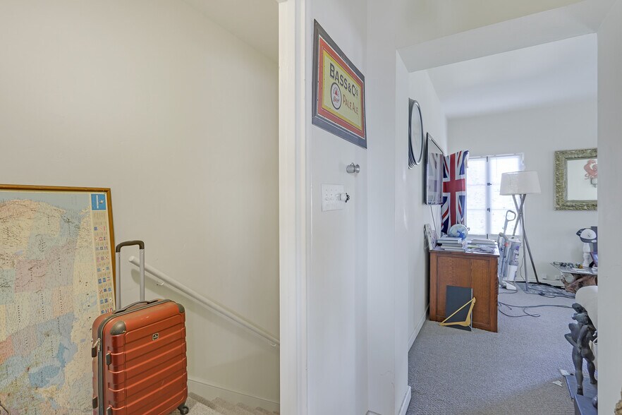 More Photos Of 153-157 W Channel Rd, Santa Monica Apartments For Sale