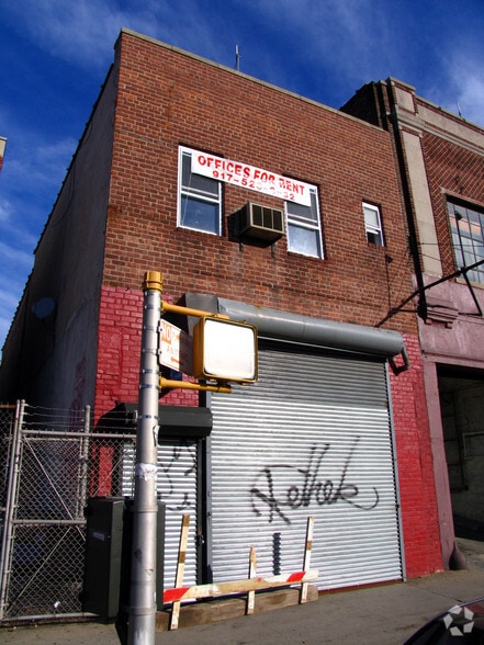 Primary Photo Of 274 4th Ave, Brooklyn Freestanding For Lease