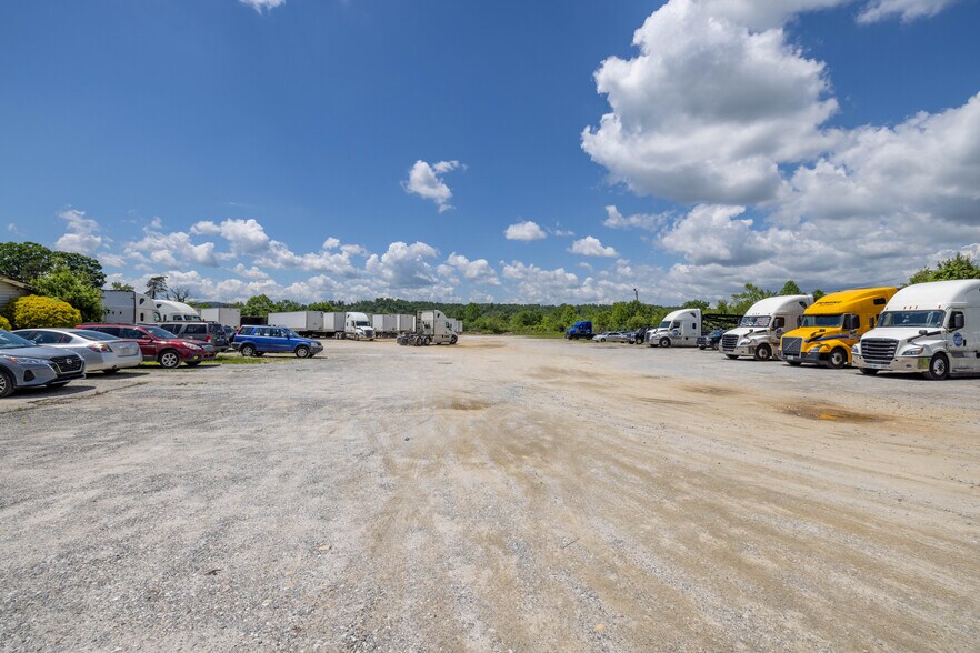 More Photos Of 5045 Hendersonville Rd, Fletcher Land For Lease