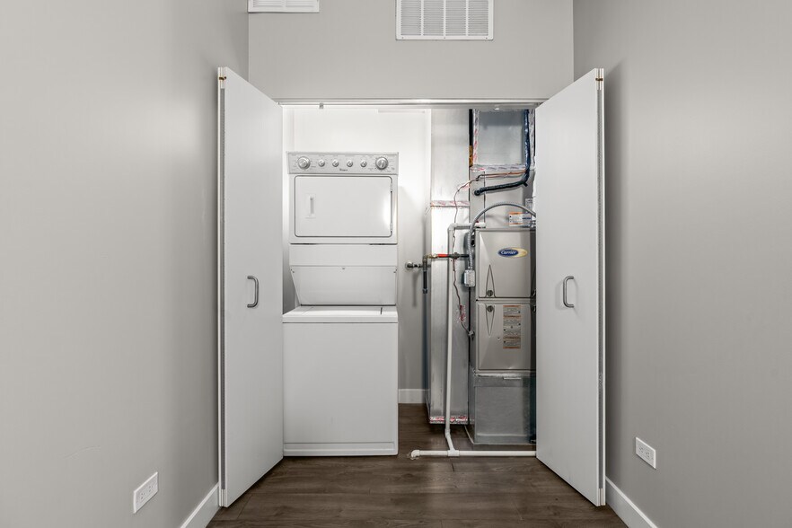 More Photos Of 619 S La Salle St, Chicago Apartments For Sale