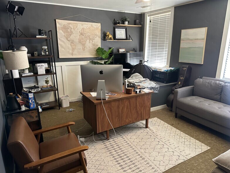 More Photos Of 1001 W Noble Ave, Visalia Specialty For Sale