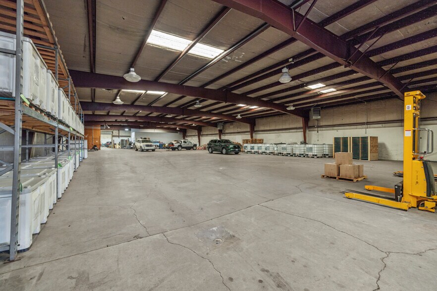 More Photos Of 3735 Washburn Way, Klamath Falls Warehouse For Lease