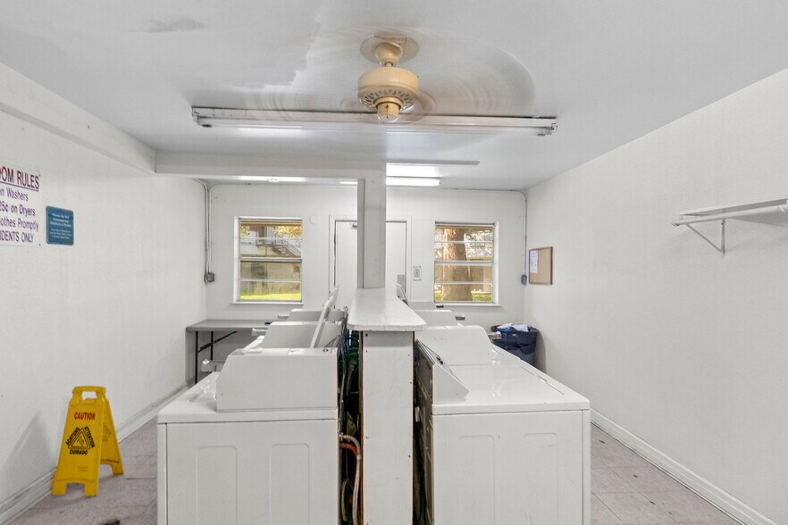 More Photos Of 2345 Nall St, Port Neches Apartments For Sale