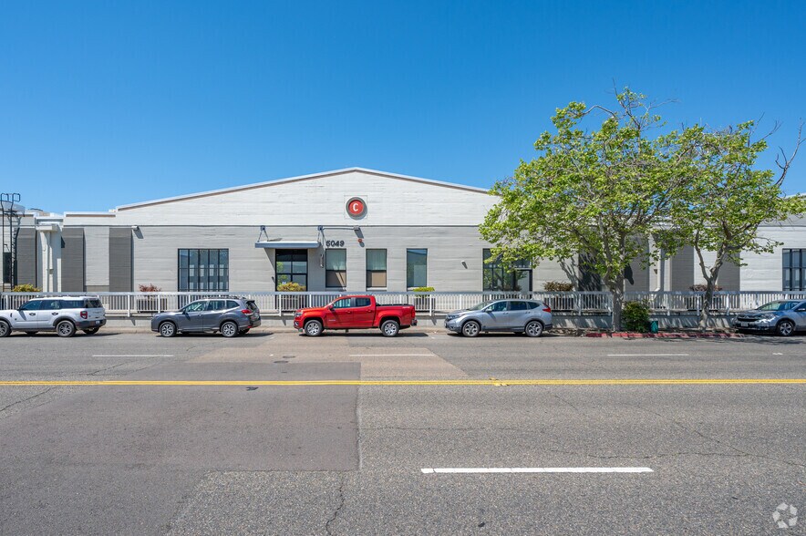 More Photos Of 5011-5115 Dudley Blvd, Mcclellan Serviced Offices For Lease