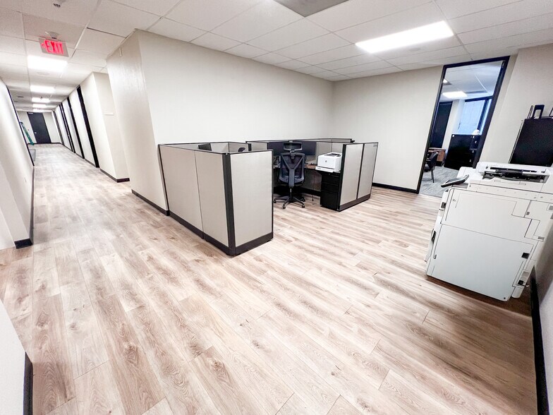 More Photos Of 3300 N A St, Midland Office For Lease