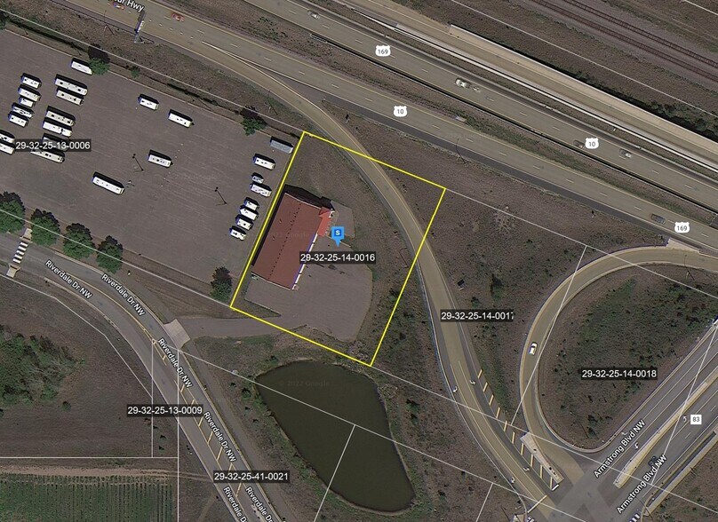 More Photos Of 8175 Riverdale, Ramsey Flex For Sale