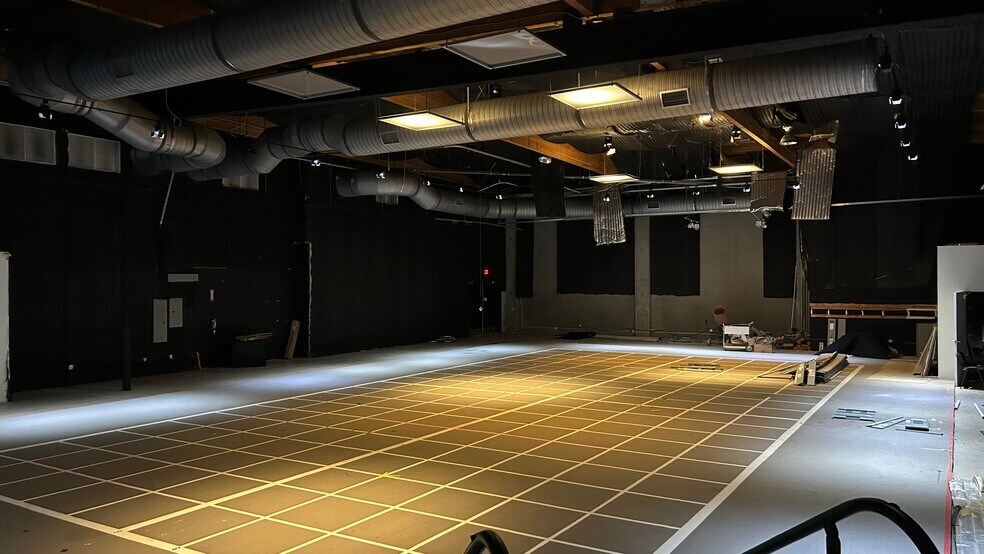 More Photos Of 12500 Beatrice St, Los Angeles Unknown For Lease