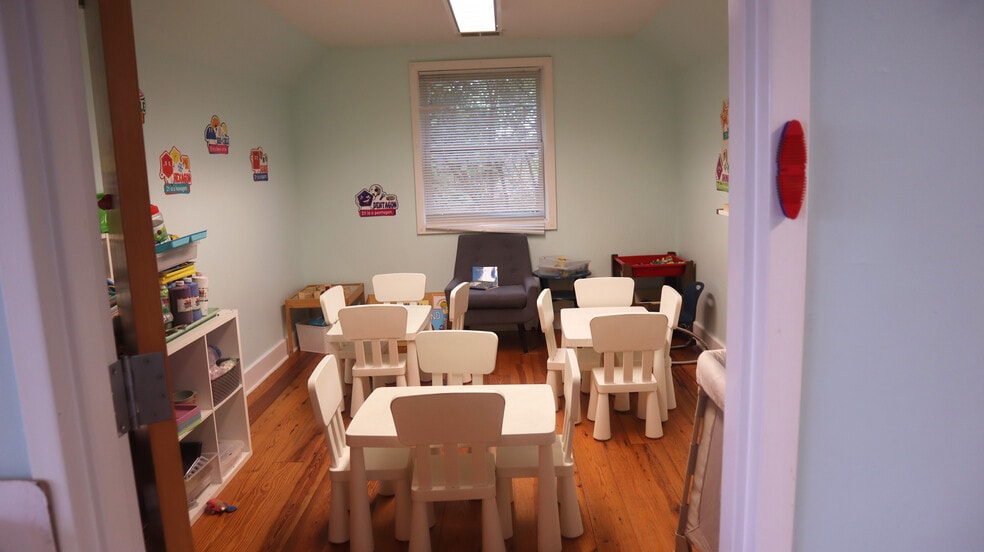 More Photos Of 1181 Haynes St, Raleigh Office For Lease