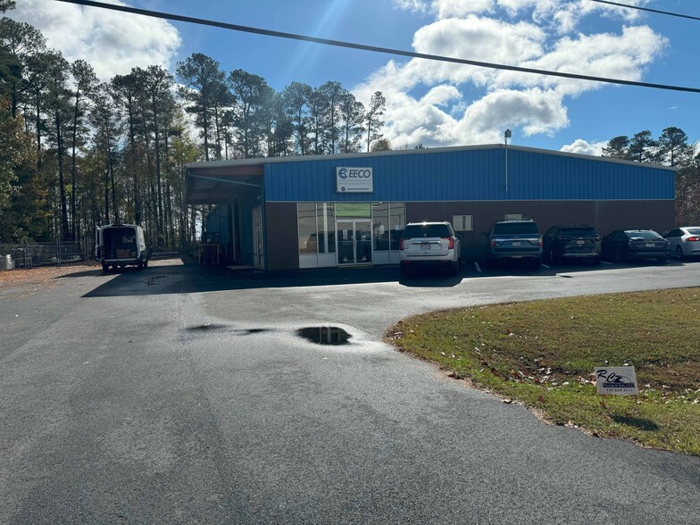 Primary Photo Of 141 Commerce Park Rd, Franklin Warehouse For Sale