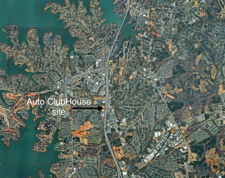 More Photos Of 20410 Chartown Dr, Cornelius Showroom For Sale