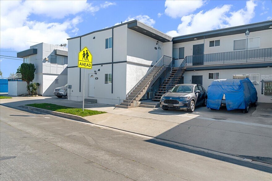 More Photos Of 13406 S Vermont Ave, Gardena Apartments For Sale
