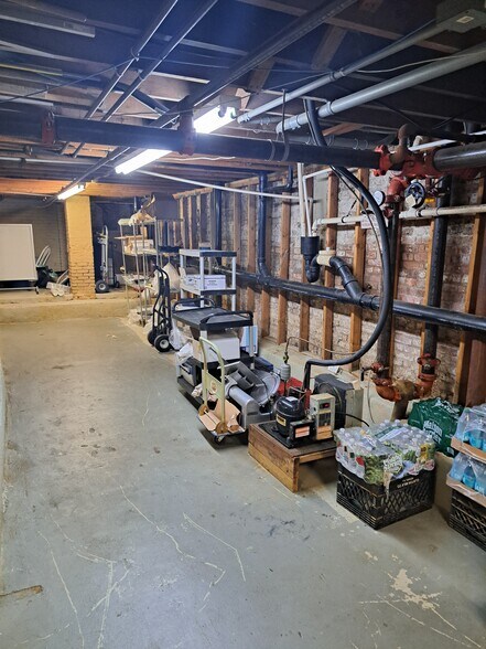 More Photos Of 380 George St, New Brunswick Storefront Retail Residential For Lease