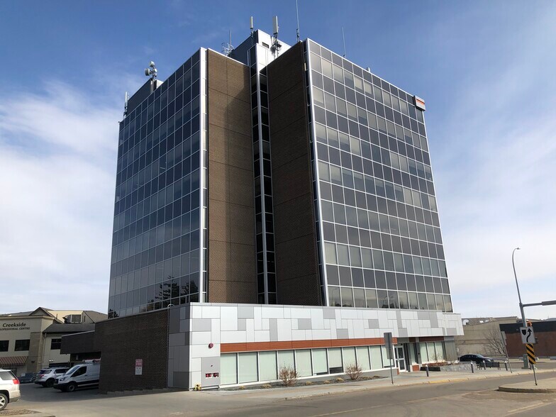 More Photos Of 5010 43rd St, Red Deer Office For Lease