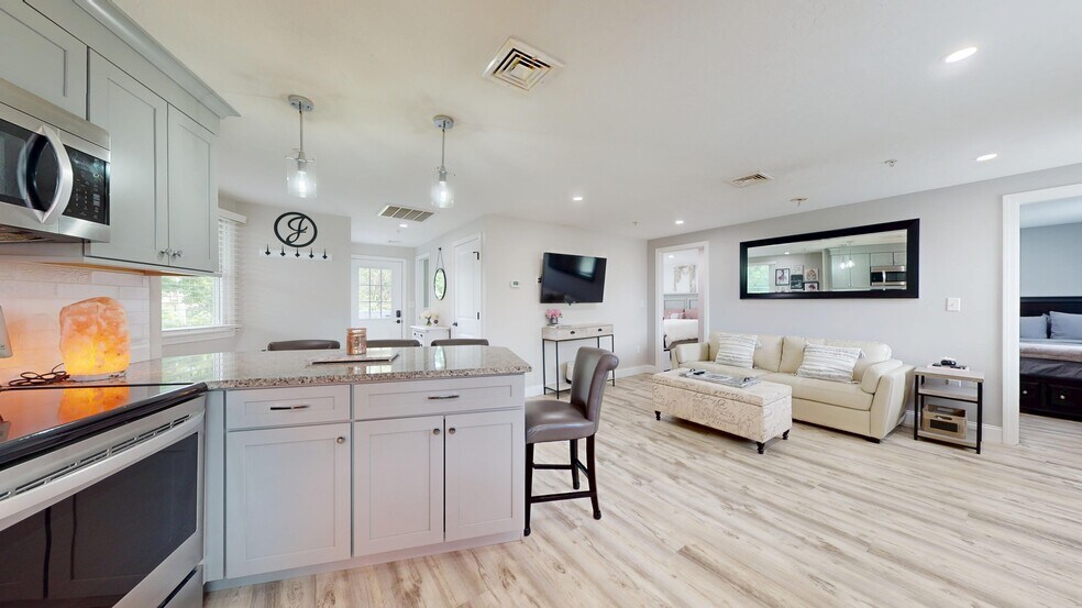 More Photos Of 400 Main St, Reading Office Residential For Sale
