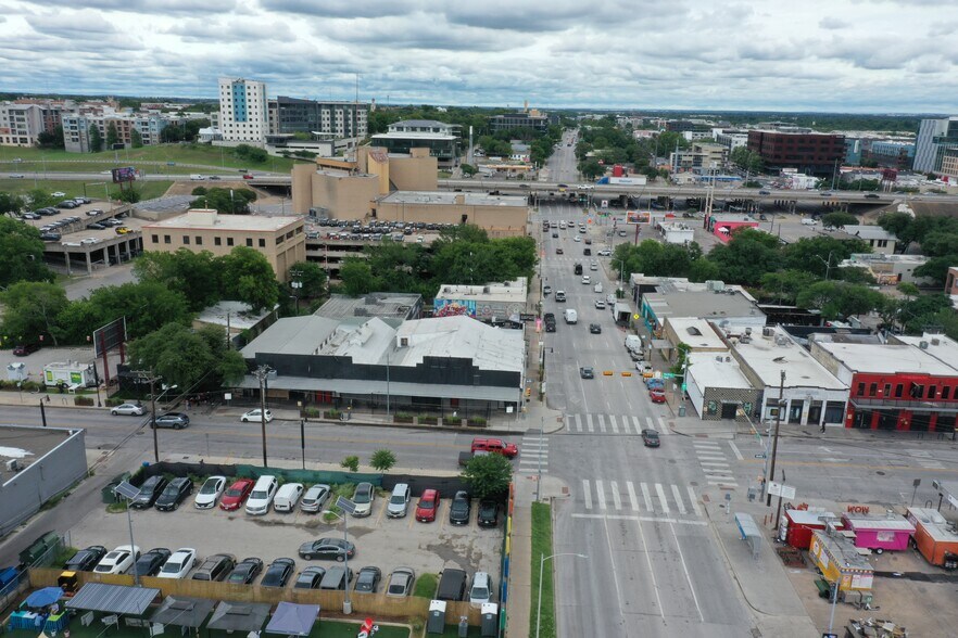 More Photos Of 701-713 Red River St, Austin Freestanding For Sale
