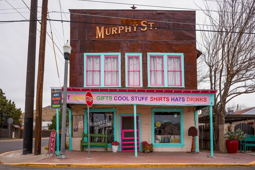 Primary Photo Of 100 W Murphy St, Alpine General Retail For Sale