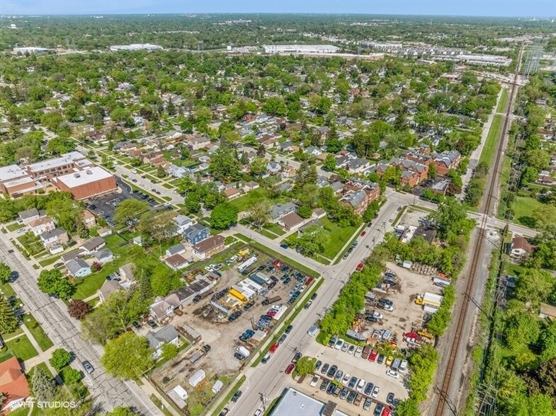 More Photos Of 717-727 1st Ave, Des Plaines Manufacturing For Sale