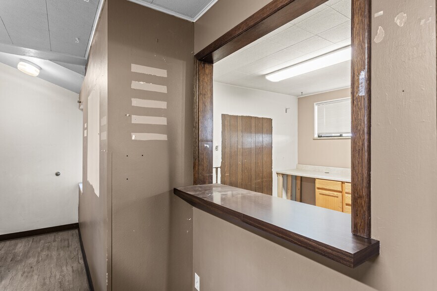 More Photos Of 1454 Tamarac St, Denver Flex For Sale