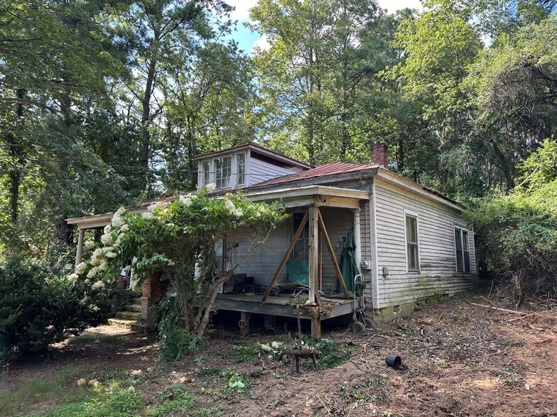 More Photos Of 167 Faulconerville Dr, Amherst General Retail For Sale