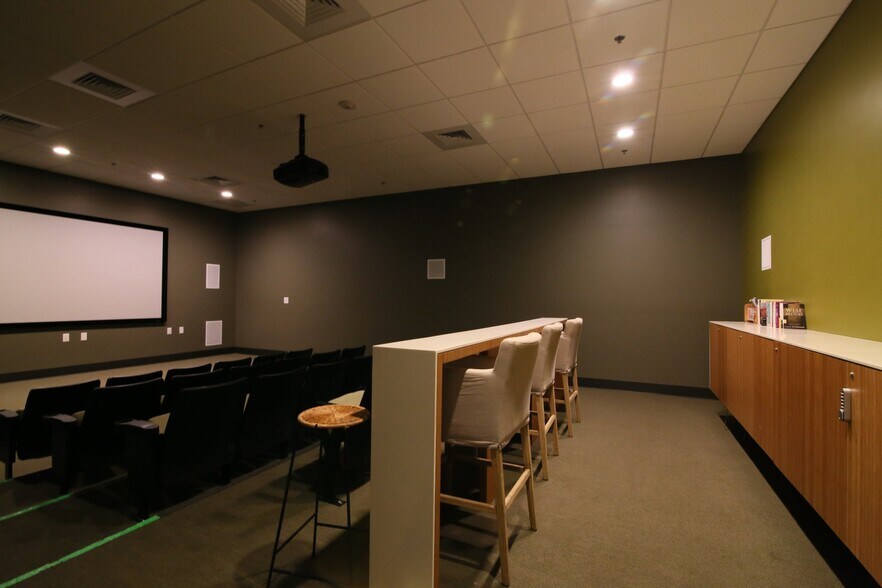 More Photos Of 601 W Rosemary St, Chapel Hill Apartments For Sale