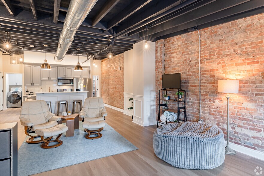 More Photos Of 6 N Washington St, Oxford Multifamily For Sale
